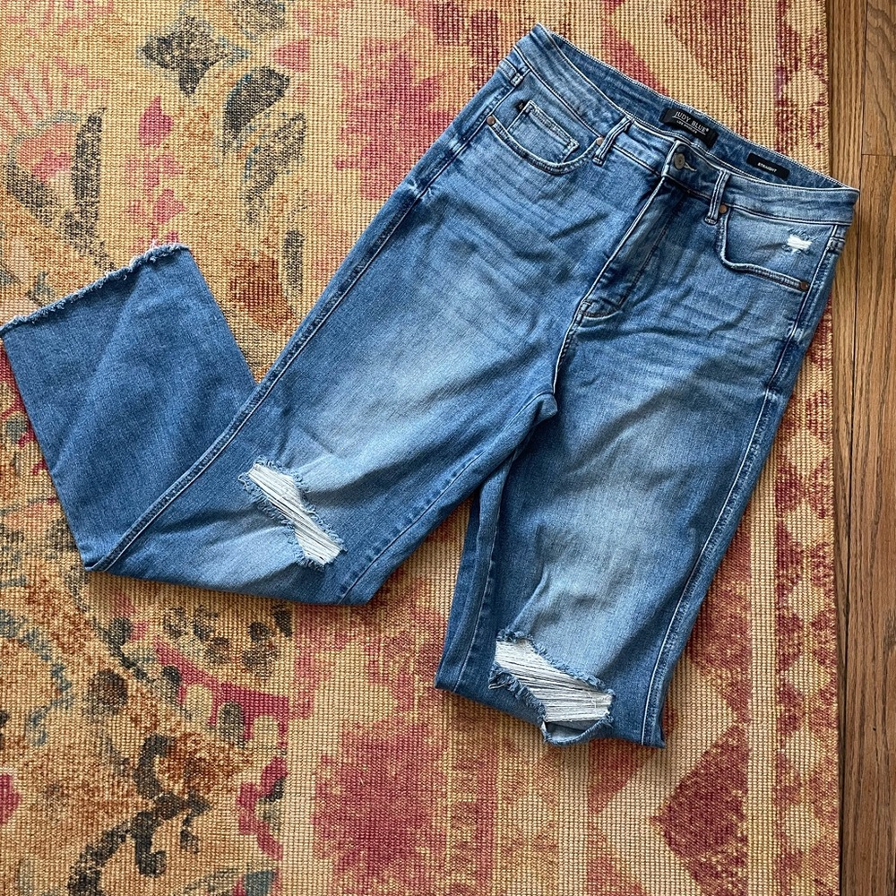 Judy Blue Distressed Blue Jeans